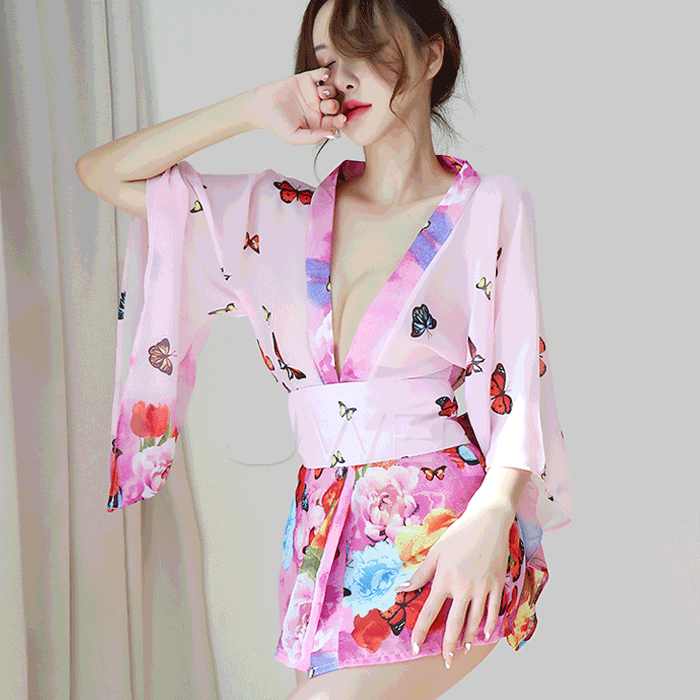幻蝶誘夢．性感誘惑開襟V領印花日式和服套裝3件組(粉)