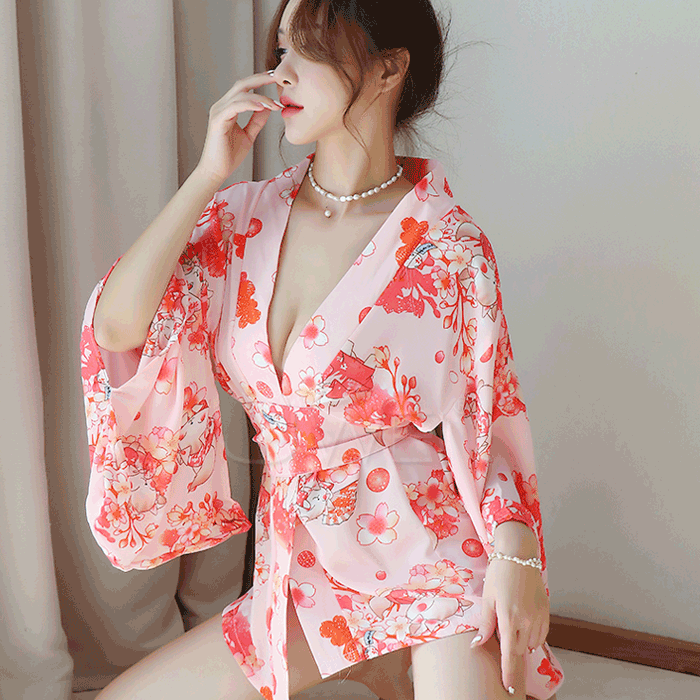 花畔迷情．性感誘惑開襟V領印花日式和服套裝3件組